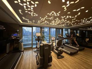Luxurious paramount 2BR with Pool,Gym, Sauna & Bar 10 mins to Burj Khalifa - 7