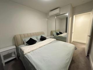 Luxury Sky Escape in Sydney Olympic Park - Sydney - 5