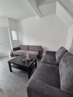 Work & Explore a Home near City - 7