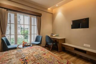 Hotel Lake Metro - 2