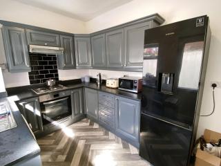 Huge Modern Room to Stay in Salford Samson Plab - Manchester - 7