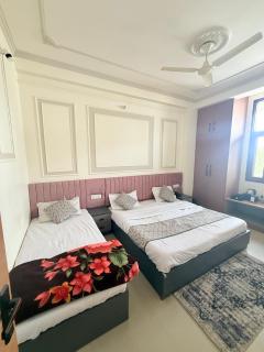 Shanti Vilas Hotel - 7
