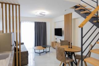 Calma Luxury Suites - 1