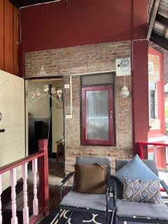 Chillin' Guest house - 7