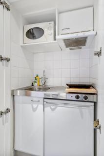92BH Abnb-Style Convenient Central Sydney Studio, Close to All - 6
