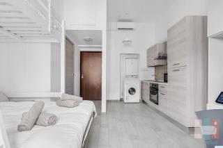 DO11 -10 minutes from the Duomo- - 2