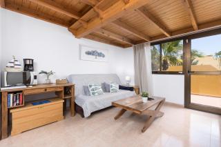 Home2Book Breezy Palm View Duplex with Pool - 5