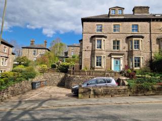 Midgard, Flat 2, 12 Terrace Road - Very Central Buxton - 0