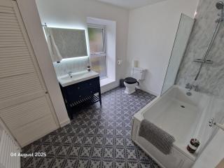 Midgard, Flat 2, 12 Terrace Road - Very Central Buxton - 8