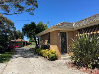 Ideal Melbourne Seaside Home - Mentone - 5