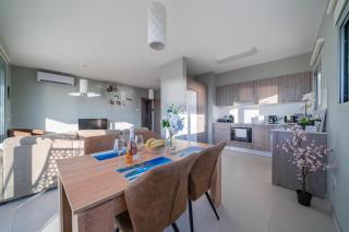 Majestic Sunset Salt Lake Views 300m From Beach - Lanarka - 4