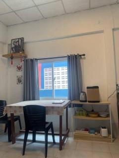 Sitjaroonsak Muaythai Gym - 0