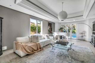 DAYF-NIL Lux 5-BR Villa with Pool & Piano - Green Community - 3