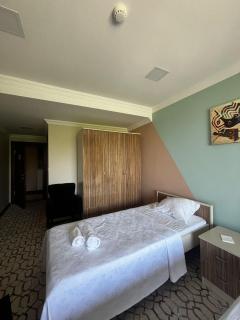 CANPOLAT Sapanca Hotel - Sapanca - 0