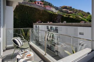 Wings Apartment II With Balcony in Santa Cruz - 5