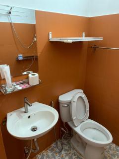 Route 76 Guest House - 1