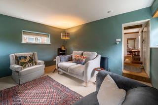 White End - Salthouse - 1