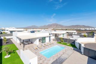 Villa Sibisse by Villa Plus - 8