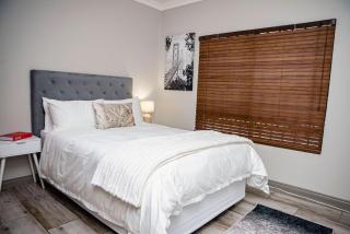Walton Luxe Retreat - Midrand - 5