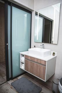 Walton Luxe Retreat - Midrand - 4
