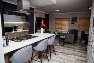 Walton Luxe Retreat - 8