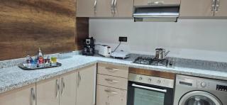 Elegant & Chic Retreat, Pool, Prime Location - 7