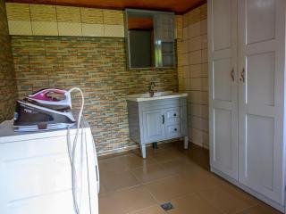 Chambre Senior - RESIDENCE BAHO - Douala Makepe BM - Douala - 1