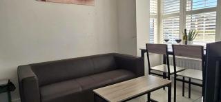 Spacious Luxurious Serviced Accommodation 7 - 6