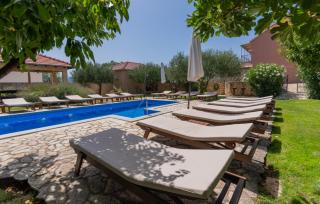 Beautiful Villa Popovica Dvori in Makarska - 9