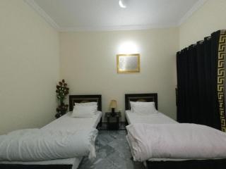 ROOM Cozy Guest Room in Rawalpindi - Perfect FAMILY ONLY - Rawalpindi - 7