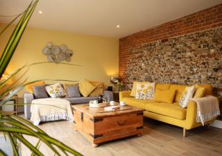 City to Country Retreat Luxury Cottage with Hot Tub - Toppesfield - 7