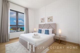 LUX - The La Mer Sea View Suite 3 - 7