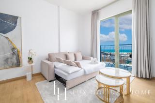 LUX - The La Mer Sea View Suite 3 - 6