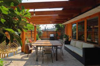 Luxury Tbilisi House with Garden - by Wehost - Tbilisi - 0