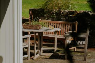 Traditional Highland lodge restored in the spirit of rural living, set in a wild landscape - NATURE ADVENTURE NURTURE - 1