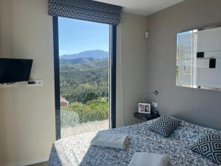 3 Bedroom Villa, Sea & Mountain Views, Private Pool - 8