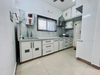MHR Vacation Home & Mini Function Hall - 1
