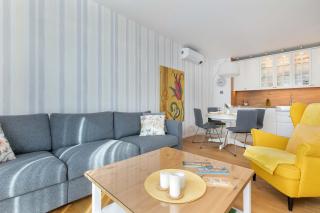 Piękny Apartament w Gdańsku 2 Sypialnie i Parking by Renters Prestige - Danzig - 3