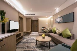Holiday Inn Hangzhou Gongshu by IHG - Hangzhou - 1