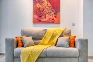 Stunning Studio Heart of St Julians Sleeps 4 - 7