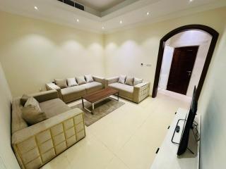 Dubai Al Barsha Villa Fully Furnished Luxury Private Master Room Ensuite Huge Space Deluxe - 4