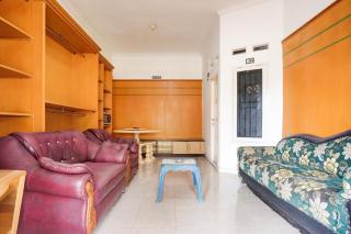 OYO 94690 Twin Kostel - Palembang - 0