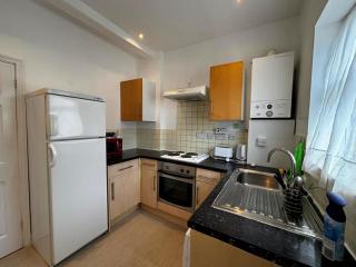 Cosy Flat Goodmayes - 2