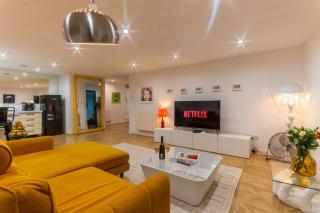Stunning Chapel Margate Hideaway By Adliv - 3