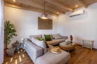 Ble Oneiro Villa Kira - Adamas - 5