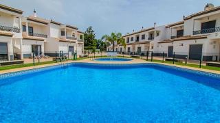 Charming 3-Bedroom Villa with Pool in Albufeira - 9