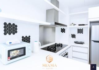 Sutera Avenue Free Parking Near Imago Mall at Mixma Suites - 7