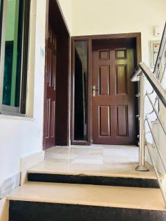 Quick Guest Houses - 6