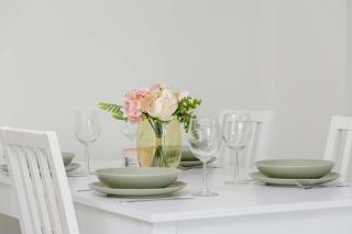 Bright Apartment in Cracow Center with Terrace, Desk and Bathtub by Noclegi Renters - Cracovie - 1