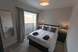 York - Entire Holiday Home with parking and garden - Nether Poppleton - 6